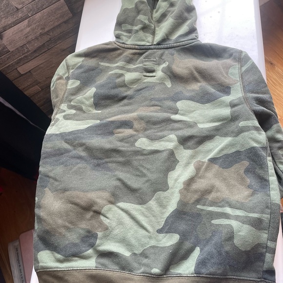 GAP Camo Hoodie - Picture 3 of 3